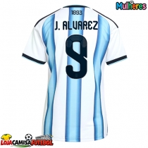 Camisa de Futebol Argentina Julian Alvarez #9 Equipamento Principal Mulheres Mundo 2026 Manga Curta